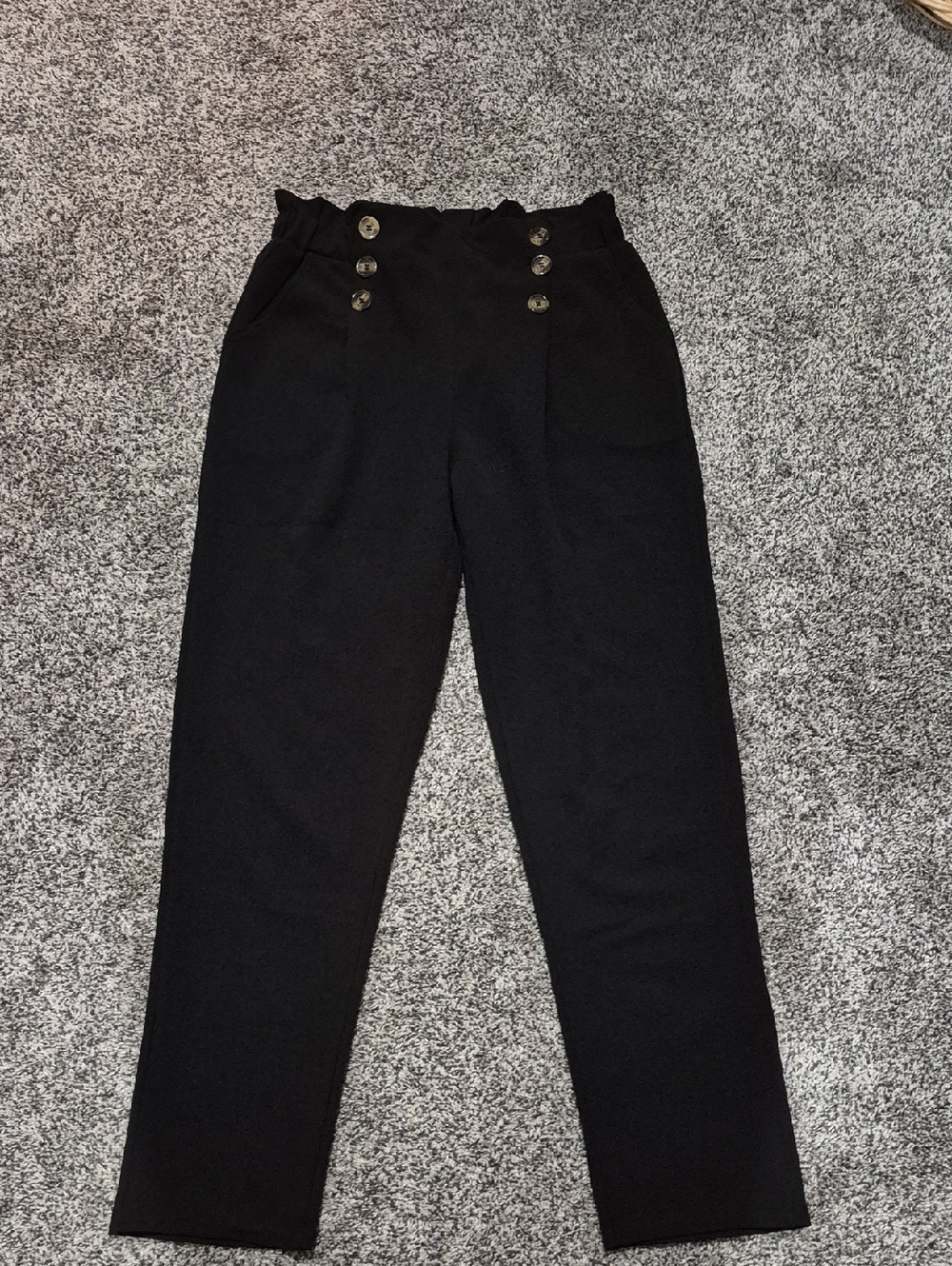 High-Waist Black Button Accent Pants